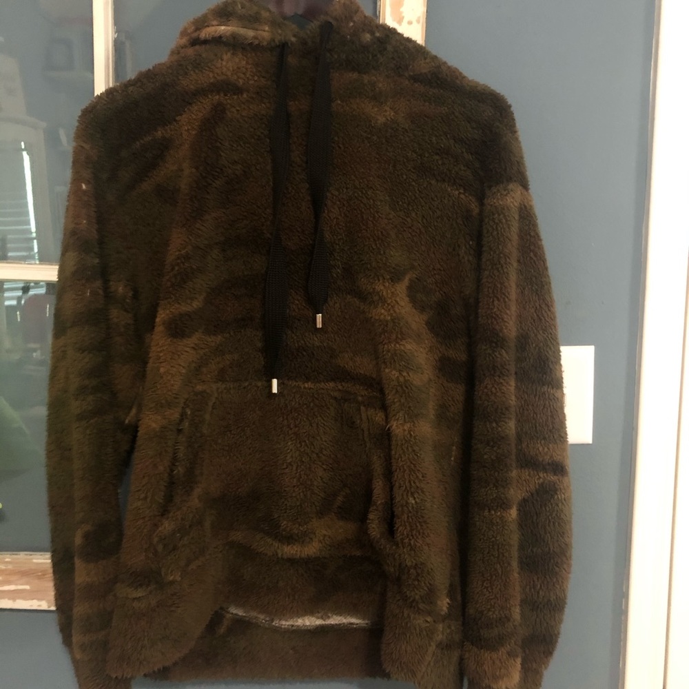 Fuzzy camo sweatshirt